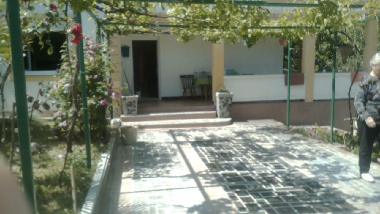 Vera Apartment Kampor Екстер'єр фото